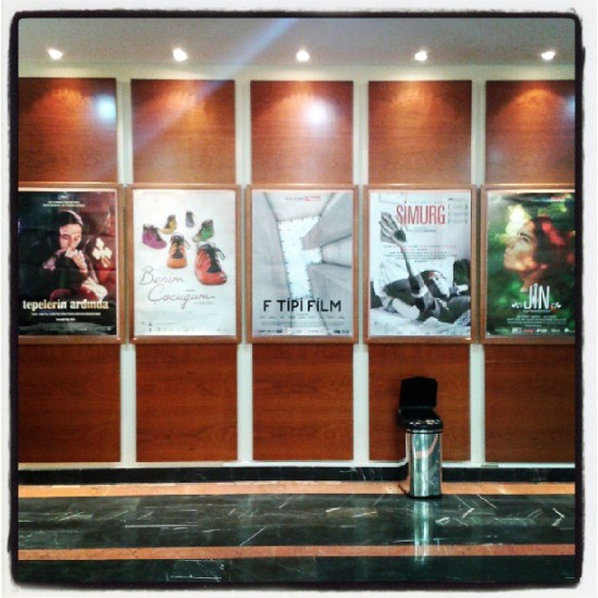 Eskişehir’de Hava Bu Haftasonu Bol Gökkuşaklı Kaos GL - LGBTİ+ Haber Portalı