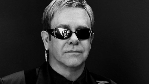Elton John Dolce&Gabbana&rsquo;yı boykota çağırıyor | Kaos GL - LGBTİ+ Haber Portalı Haber