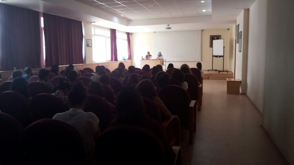 &lsquo;Queer hareketin eleştirileri aile ideolojisini çıkmaza soktu&rsquo; | Kaos GL - LGBTİ+ Haber Portalı Haber