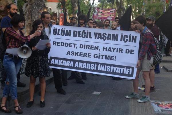 ‘Ölümü kutsayan eril zihniyeti reddediyorum!’ Kaos GL - LGBTİ+ Haber Portalı