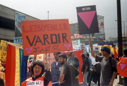 Eşcinsel Çalışanların Ücreti Hetero&rsquo;lardan Daha Düşük  | Kaos GL - LGBTİ+ Haber Portalı Haber