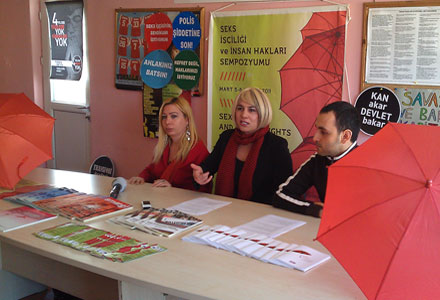 Pembe Hayat Seks İşçiliği&rsquo;ni Konuşuyor | Kaos GL - LGBTİ+ Haber Portalı Haber