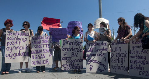 Sendikaların Cinsiyetçi Tüzükleri Değişmeli! | Kaos GL - LGBTİ+ Haber Portalı Haber