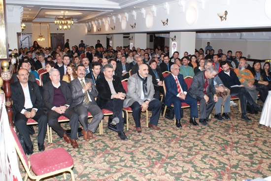 Sosyal-İş Cinsel Yönelim Ayrımcılığına Karşı Tüzüğünü Değiştirdi | Kaos GL - LGBTİ+ Haber Portalı Haber