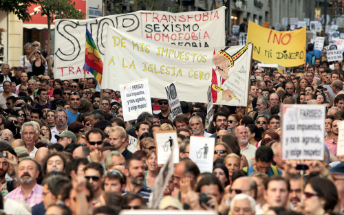 Papa&rsquo;nın Ziyaretini LGBT&rsquo;ler de Protesto Ediyor | Kaos GL - LGBTİ+ Haber Portalı Haber