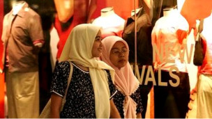 Malezya'da 'Efemine' Çocuklara 'Erkeklik' Kursu | Kaos GL - LGBTİ+ Haber Portalı Haber