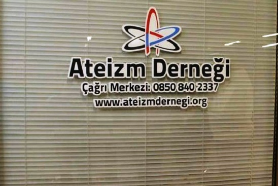 &lsquo;Ateistler İçin Ayrı Mezarlık Yeri Tesis Edilmeli&rsquo; | Kaos GL - LGBTİ+ Haber Portalı Haber