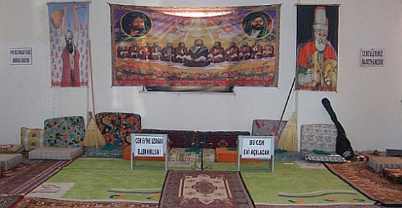 Pirsultan Cemevinde Mücadele Kazandı | Kaos GL - LGBTİ+ Haber Portalı Haber