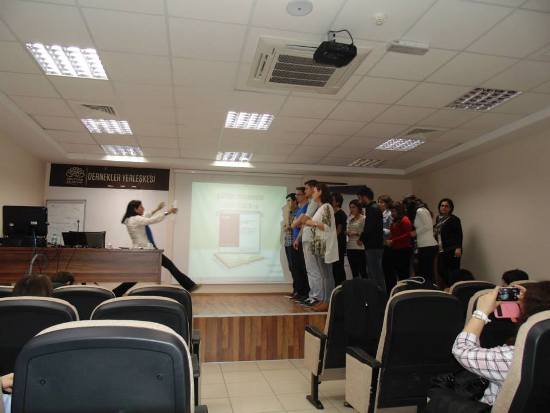 Bursa&rsquo;da Eğitimde Cinsel Yönelim ve Cinsiyet Kimliği Ayrımcılığı Seminer Yapıldı | Kaos GL - LGBTİ+ Haber Portalı Haber