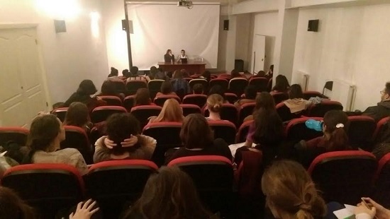 Lion Queer kadınlık deneyimlerini tartıştı | Kaos GL - LGBTİ+ Haber Portalı Haber