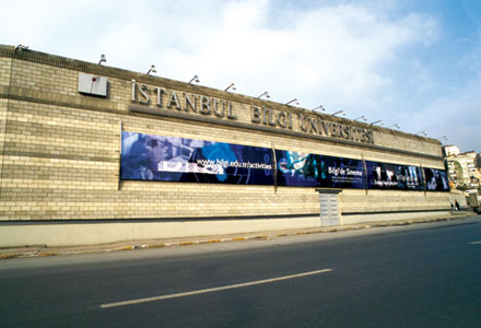 İstanbul Bilgi Üniversitesi Görsel İletişim Mezunlarından Tepki Kaos GL - LGBTİ+ Haber Portalı