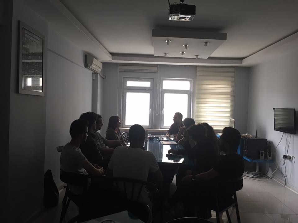 Heteroseksizm karşıtı öğretmenler Malatya&rsquo;da buluştu | Kaos GL - LGBTİ+ Haber Portalı Haber