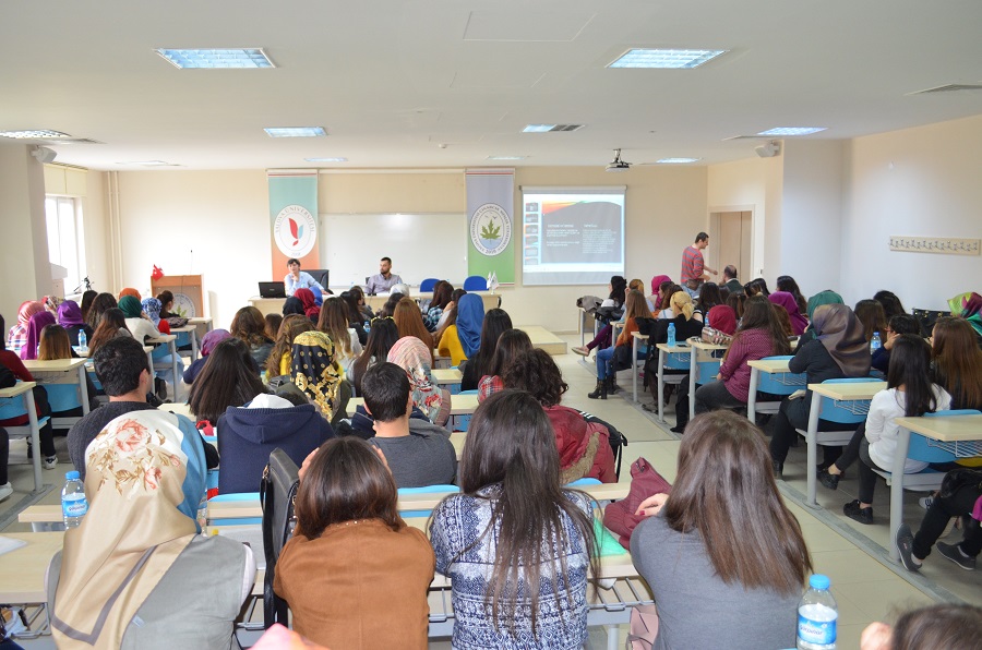 Neden ’LGBTİ ve sosyal hizmet’ diye bir ders yok? Kaos GL - LGBTİ+ Haber Portalı