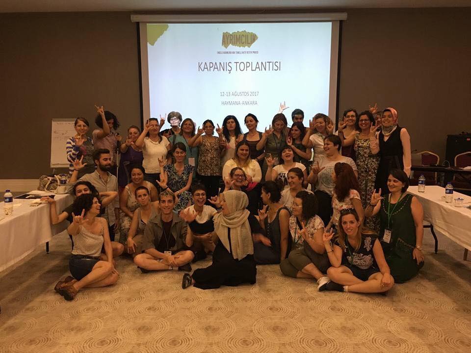 &lsquo;Engelli kadınlar cinselliksizleştiriliyor ve heteroseksüel kabul ediliyor&rsquo; | Kaos GL - LGBTİ+ Haber Portalı Haber