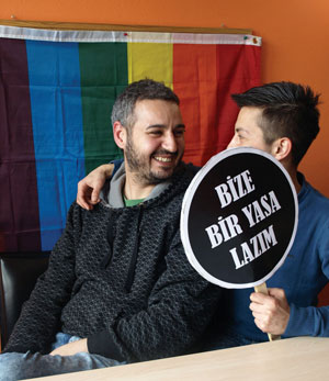 Eşcinsel Evlilik Twitter&rsquo;da Konuşuluyor | Kaos GL - LGBTİ+ Haber Portalı Haber