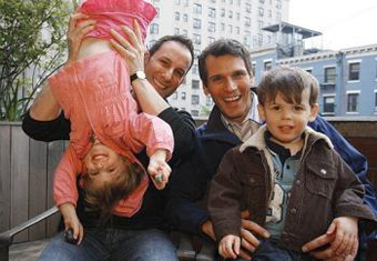 İki babalı ikizler Kaos GL - LGBTİ+ Haber Portalı