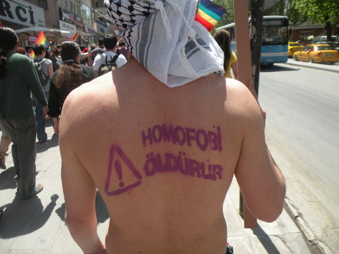 TPD’den "Homofin" Adıyla Pazarlanan Sözde İlaca Suç Duyurusu Kaos GL - LGBTİ+ Haber Portalı