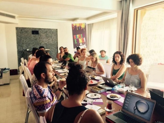 Avukatlar nefret ve ayrımcılığı tartıştı | Kaos GL - LGBTİ+ Haber Portalı Haber