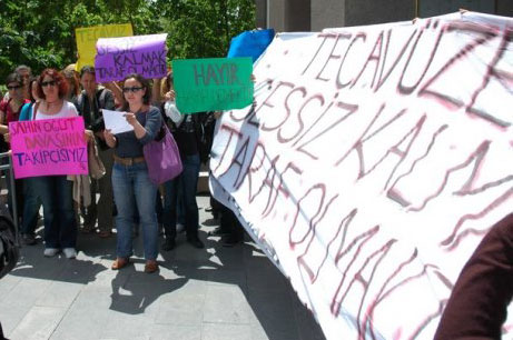 Şahin Öğüt&rsquo;ün mazeretleri | Kaos GL - LGBTİ+ Haber Portalı Haber