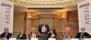 TESEV'in Yeni Anayasa Olmazsa Olmazları Kaos GL - LGBTİ+ Haber Portalı