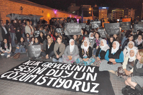 Ankaralı Kadınlardan Barış Yürüyüşü | Kaos GL - LGBTİ+ Haber Portalı Haber