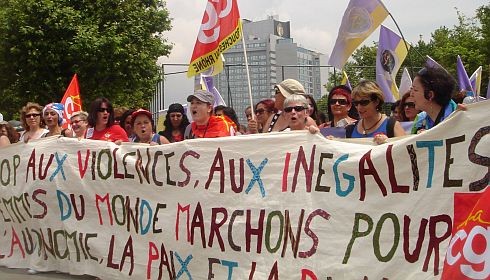 Kadınlar Savaş ve Yoksulluğa Karşı İstanbul'da Buluştu Kaos GL - LGBTİ+ Haber Portalı