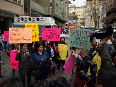 Vakit&rsquo;in nefreti  | Kaos GL - LGBTİ+ Haber Portalı Haber