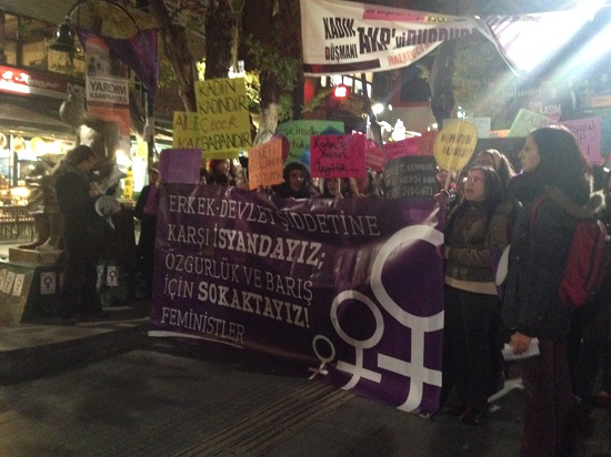 Ankara&rsquo;da feminist gece yürüyüşüne polis engeli | Kaos GL - LGBTİ+ Haber Portalı Haber