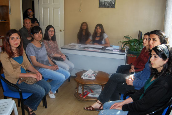 Fethiye Davası Kadınların Davası! | Kaos GL - LGBTİ+ Haber Portalı Haber