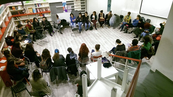 Kadın yazar adayları Kaos GL atölyesinde buluştu Kaos GL - LGBTİ+ Haber Portalı