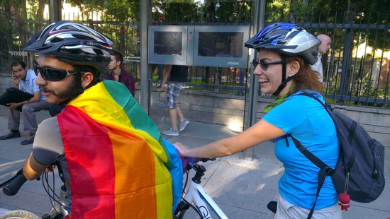 Barış İçin Bisiklet Turunda Gökkuşağı Kaos GL - LGBTİ+ Haber Portalı