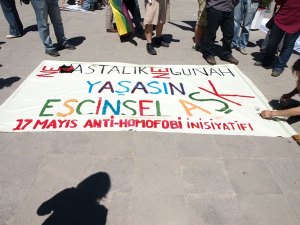 Ruh Sağlığı ve LGBT Atölyesi | Kaos GL - LGBTİ+ Haber Portalı Haber