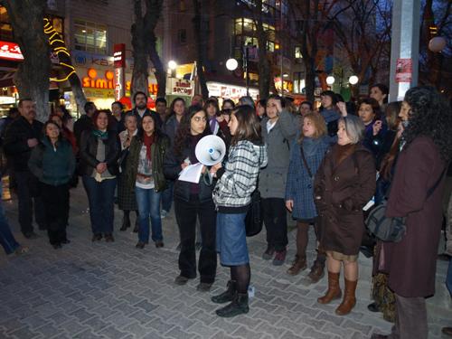 &lsquo;Hedef Gösteren de Nefretin Sorumlusudur&rsquo; | Kaos GL - LGBTİ+ Haber Portalı Haber