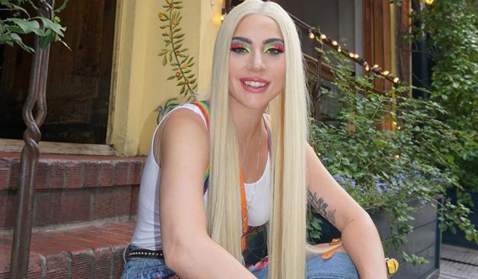 LGBTİ’ler bugün gazetelerin sanat ve magazin sayfalarında | Kaos GL - LGBTİ+ Haber Portalı Haber