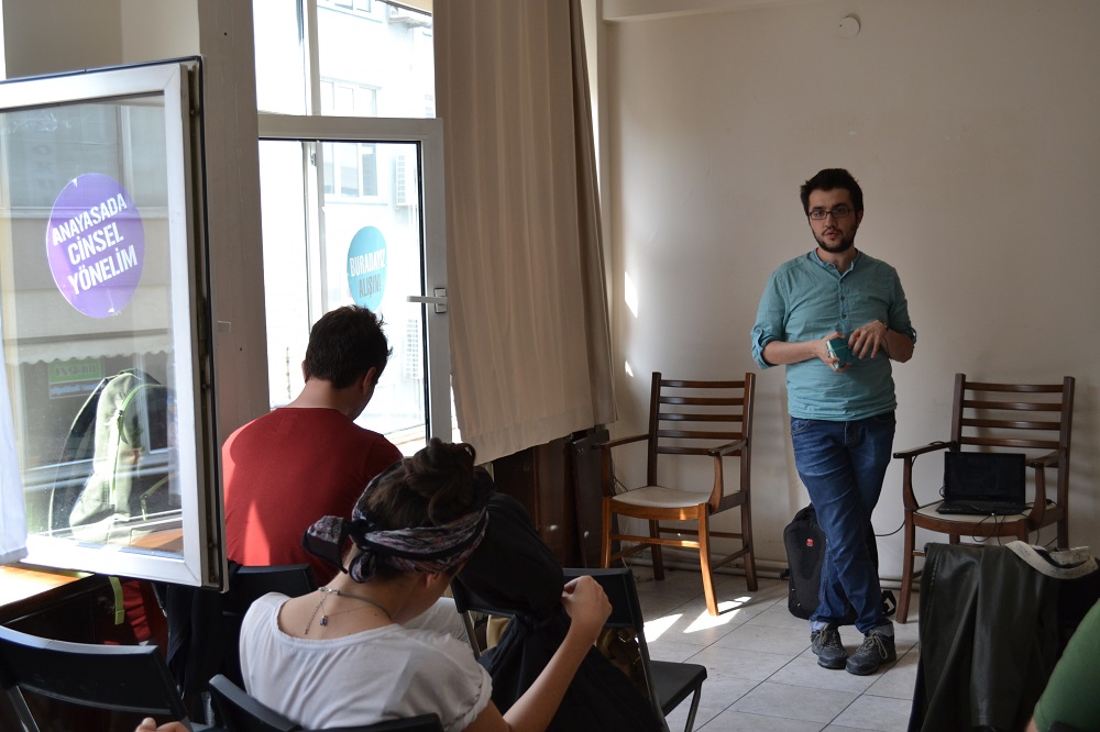 &lsquo;Medyada nefret söylemi hepimizin sorunu&rsquo; | Kaos GL - LGBTİ+ Haber Portalı Haber