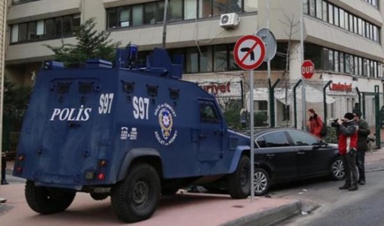 Cumhuriyet&rsquo;e Charlie Hebdo baskını | Kaos GL - LGBTİ+ Haber Portalı Haber