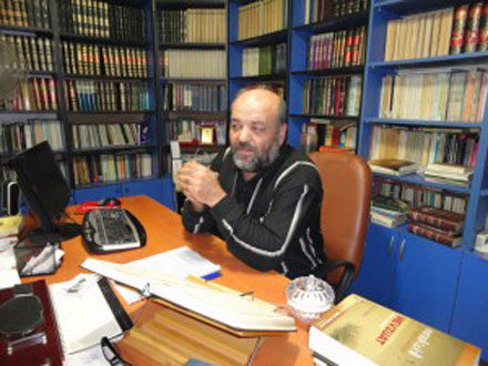 Eliaçık: ‘Muhafazakar basına bakın, sopanın nasıl onların eline verildiğini görürsünüz.’ Kaos GL - LGBTİ+ Haber Portalı