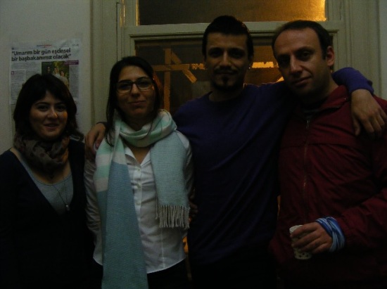 Türkiye&rsquo;de Olan Biteni İngilizce Anlatmak: LGBTI News Turkey | Kaos GL - LGBTİ+ Haber Portalı Haber