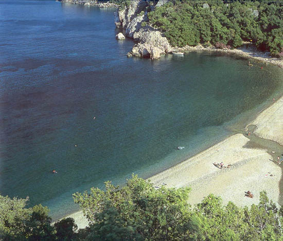 Jandarma Olimpos&rsquo;ta Gece Nöbetinde | Kaos GL - LGBTİ+ Haber Portalı Haber