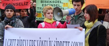 &lsquo;Şiddetin Kölesi Olmayacağız!&rsquo; | Kaos GL - LGBTİ+ Haber Portalı Haber