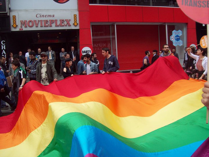 Homofobi, Transfobi ve Kapitalizme Karşı 1 Mayıs&rsquo;ta Taksim&rsquo;e! | Kaos GL - LGBTİ+ Haber Portalı Haber