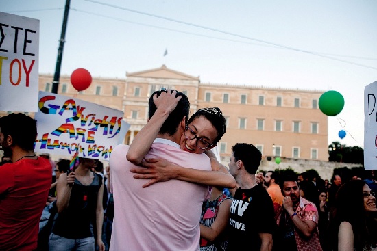 AİHM&rsquo;den Yunanistan&rsquo;a: Eşcinsellerin İnsan Haklarını İhlal Ediyorsun | Kaos GL - LGBTİ+ Haber Portalı Haber