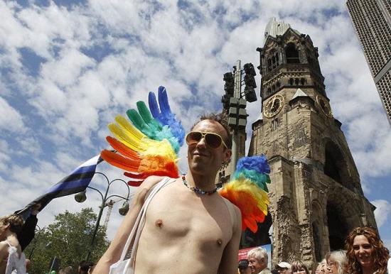 Berlin&rsquo;de Pride Karnavalının 32&rsquo;ncisi Yapıldı | Kaos GL - LGBTİ+ Haber Portalı Haber