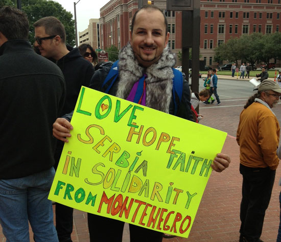 LGBTs from 16 countries in Texas salute the banned Belgrade Pride | Kaos GL - News Portal for LGBTI+ News