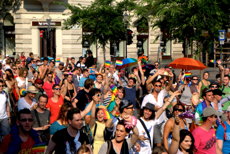 Budapeşte Pride saldırganına hapis cezası Kaos GL - LGBTİ+ Haber Portalı