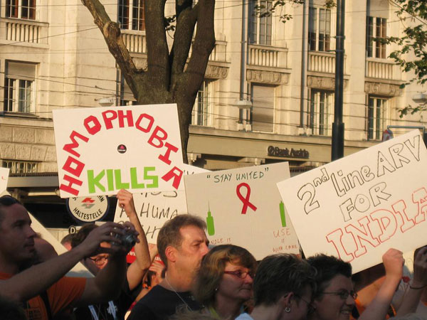 Binlerce Kişi AIDS İçin Yürüdü Kaos GL - LGBTİ+ Haber Portalı