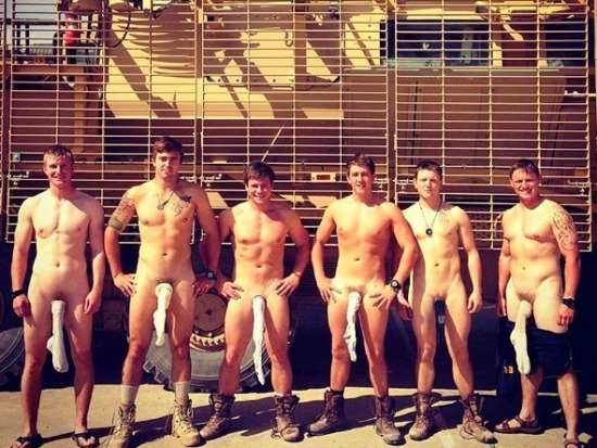 Testis Kanseri Araştırmaları İçin Penisler Çoraba! | Kaos GL - LGBTİ+ Haber Portalı Haber