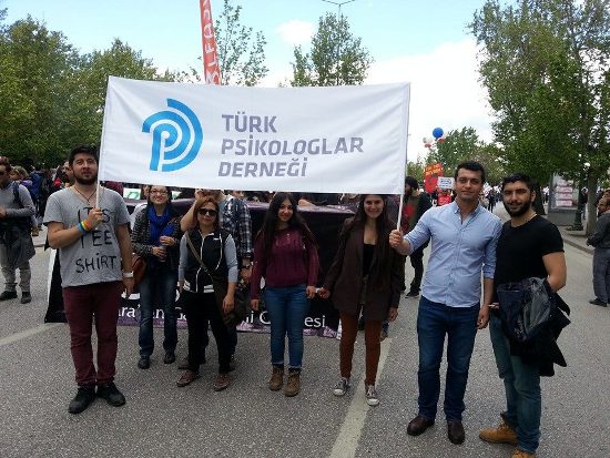 Onur Yürüyüşüne TPD LGBTİ Birimi de katılacak | Kaos GL - LGBTİ+ Haber Portalı Haber
