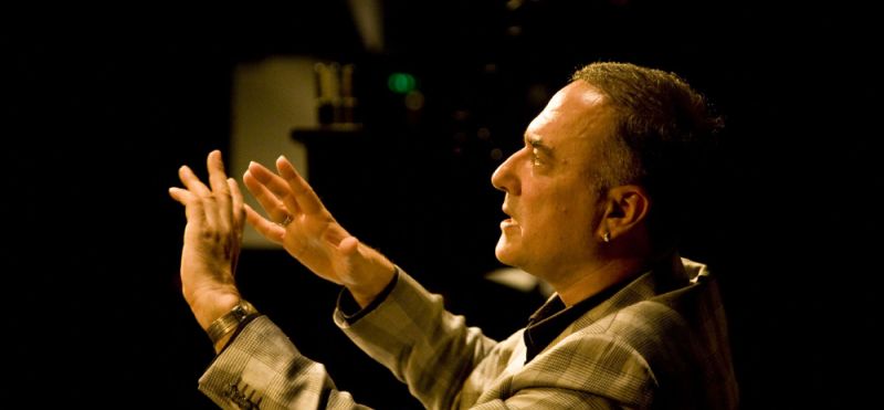 Murathan Mungan’ın Yeni Oyunu: Mutfak Kaos GL - LGBTİ+ Haber Portalı