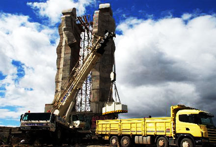 İnsanlık Anıtı’nın Yıkımı Durdurulsun! Kaos GL - LGBTİ+ Haber Portalı